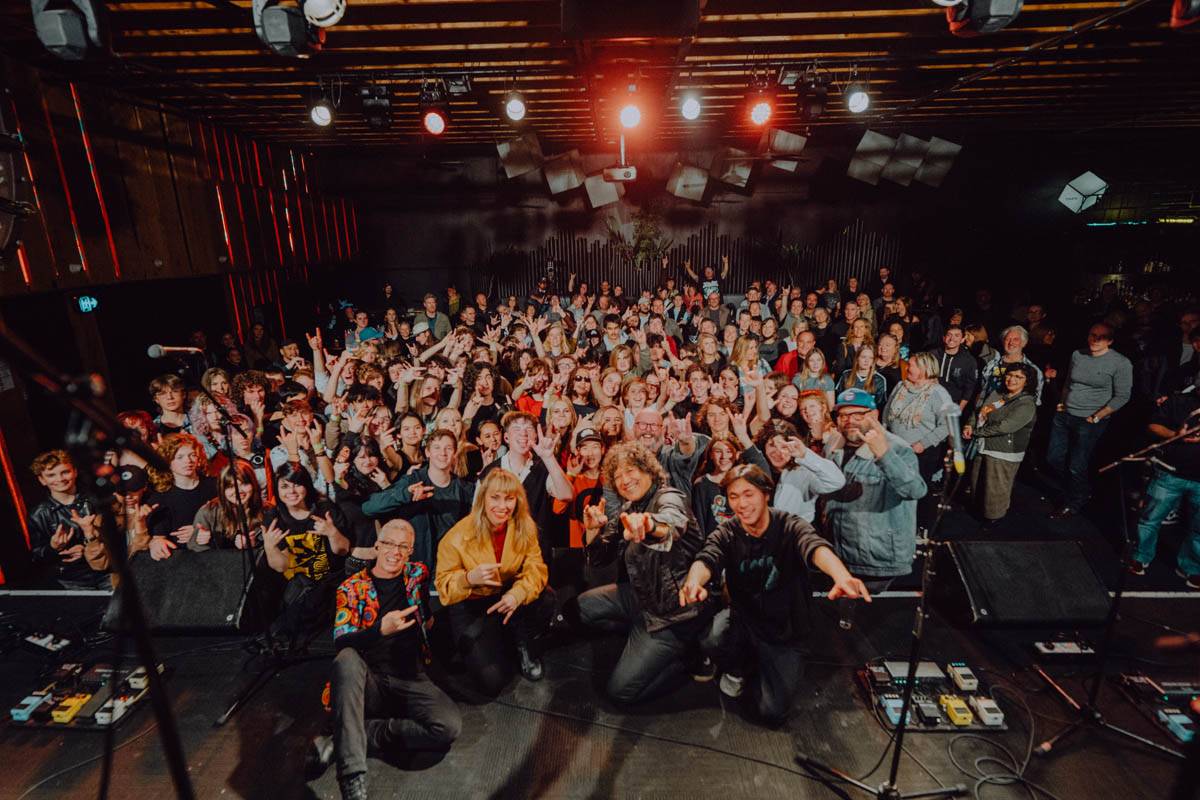 ARTISTS - RAWKUS Live